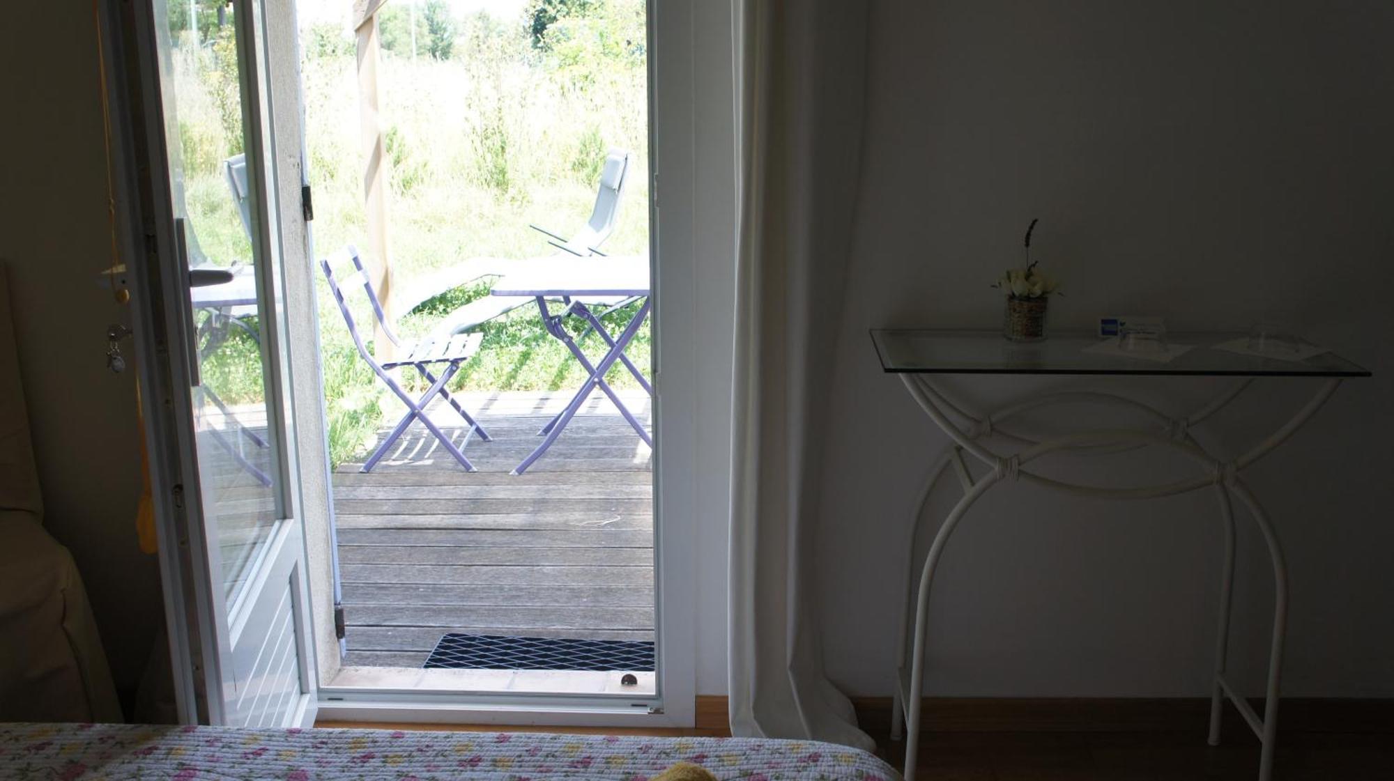 סיסטרון Chambre D'Hotes Ananda מראה חיצוני תמונה